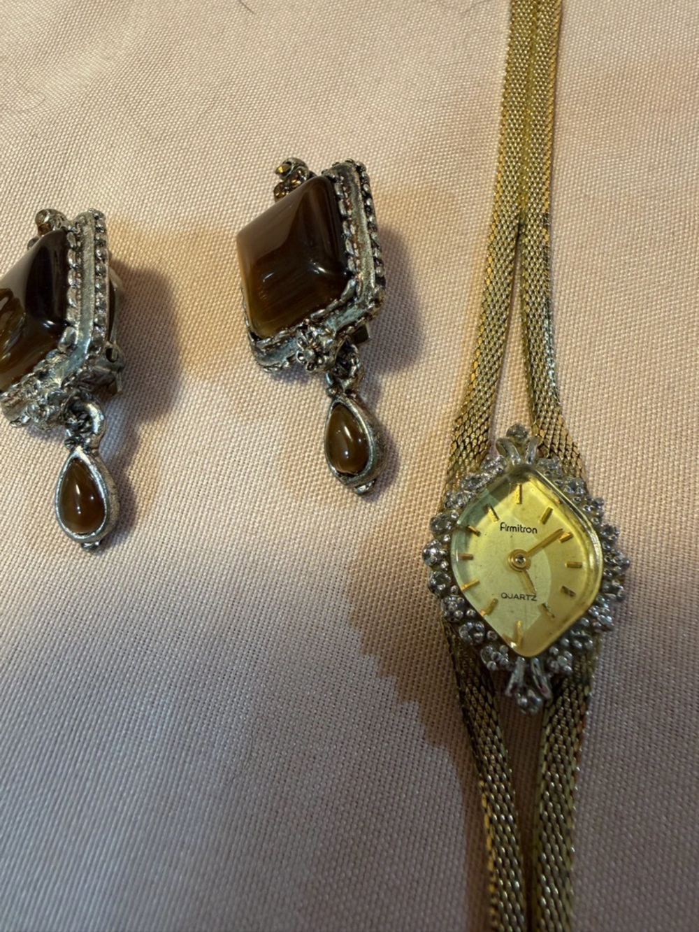 Gold-tone Pearl & Stone Accent Jewelry Set - Picture 10 of 11